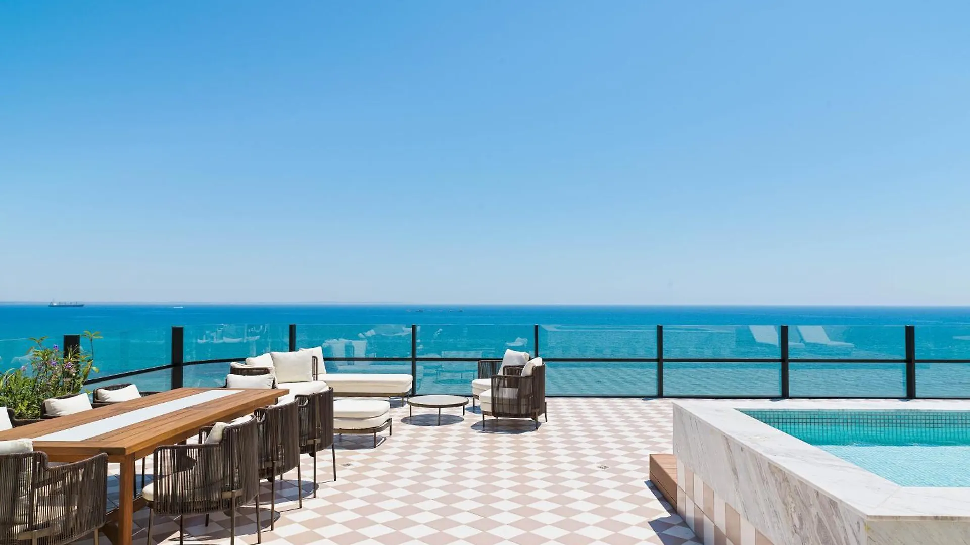 Liv Mackenzie Beach Suites Larnaca Adults Only Aparthotel