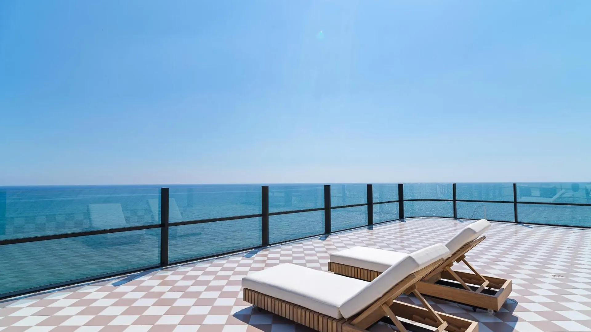 Liv Mackenzie Beach Suites Larnaca Adults Only