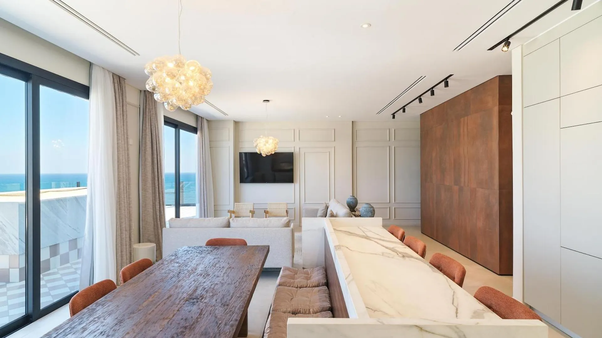 Liv Mackenzie Beach Suites Larnaca Adults Only